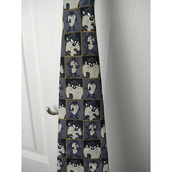 looney tunes tasmanian devil Grey Yellow Lined Tie 60" - Picture 4 of 8